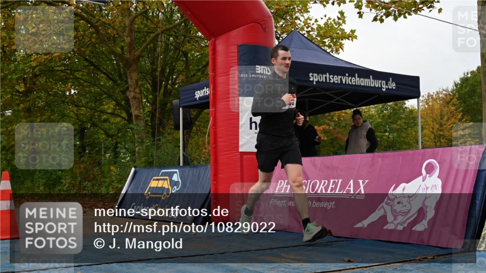 11.10.2026 - Bramfelder Halbmarathon 2026 J. Mangold http://msf.ph/oto/10829022 11.10.2026 11:01:23 Laufen 253 meine-sportfotos.de