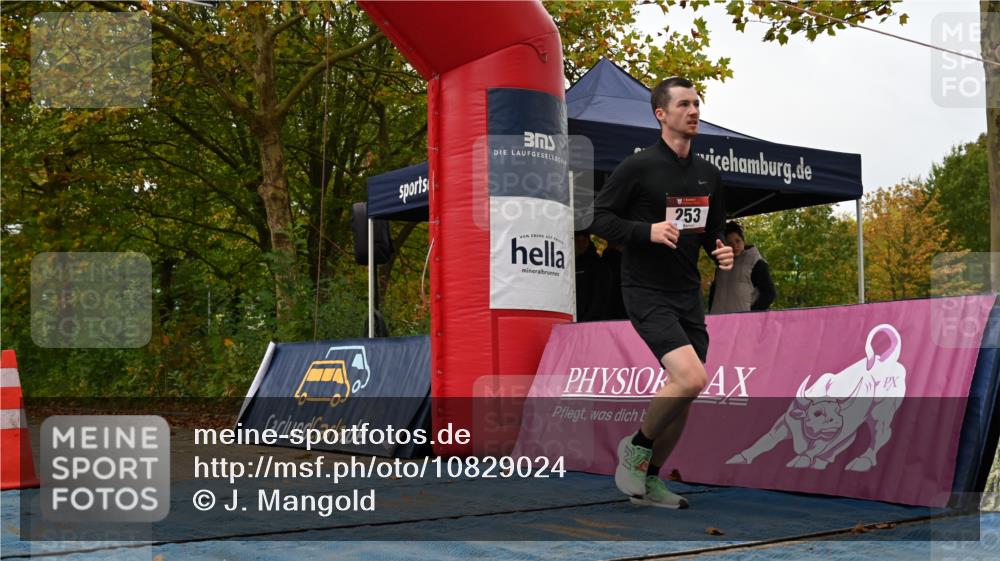 11.10.2026 - Bramfelder Halbmarathon 2026 J. Mangold http://msf.ph/oto/10829024 11.10.2026 11:01:23 Laufen 253 meine-sportfotos.de