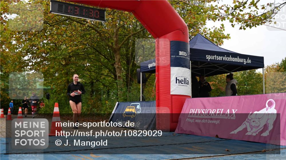 11.10.2026 - Bramfelder Halbmarathon 2026 J. Mangold http://msf.ph/oto/10829029 11.10.2026 11:01:29 Laufen 362, 408, 430, 753 meine-sportfotos.de