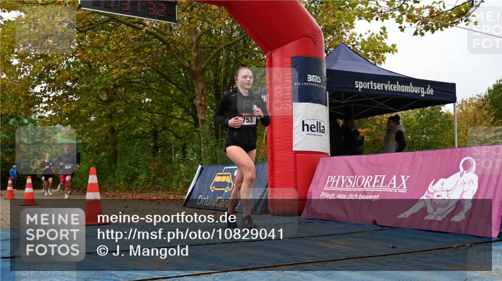 11.10.2026 - Bramfelder Halbmarathon 2026 J. Mangold http://msf.ph/oto/10829041 11.10.2026 11:01:30 Laufen 356, 362, 408, 430, 753 meine-sportfotos.de