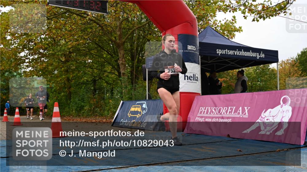 11.10.2026 - Bramfelder Halbmarathon 2026 J. Mangold http://msf.ph/oto/10829043 11.10.2026 11:01:30 Laufen 356, 362, 408, 430, 753 meine-sportfotos.de