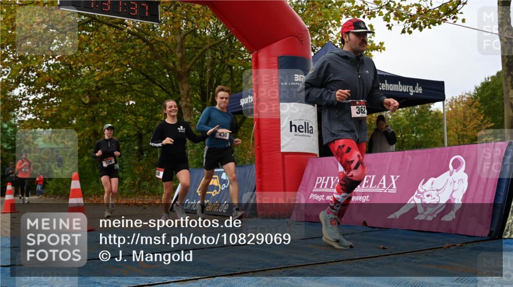 11.10.2026 - Bramfelder Halbmarathon 2026 J. Mangold http://msf.ph/oto/10829069 11.10.2026 11:01:35 Laufen 356, 362, 408, 427, 430 meine-sportfotos.de