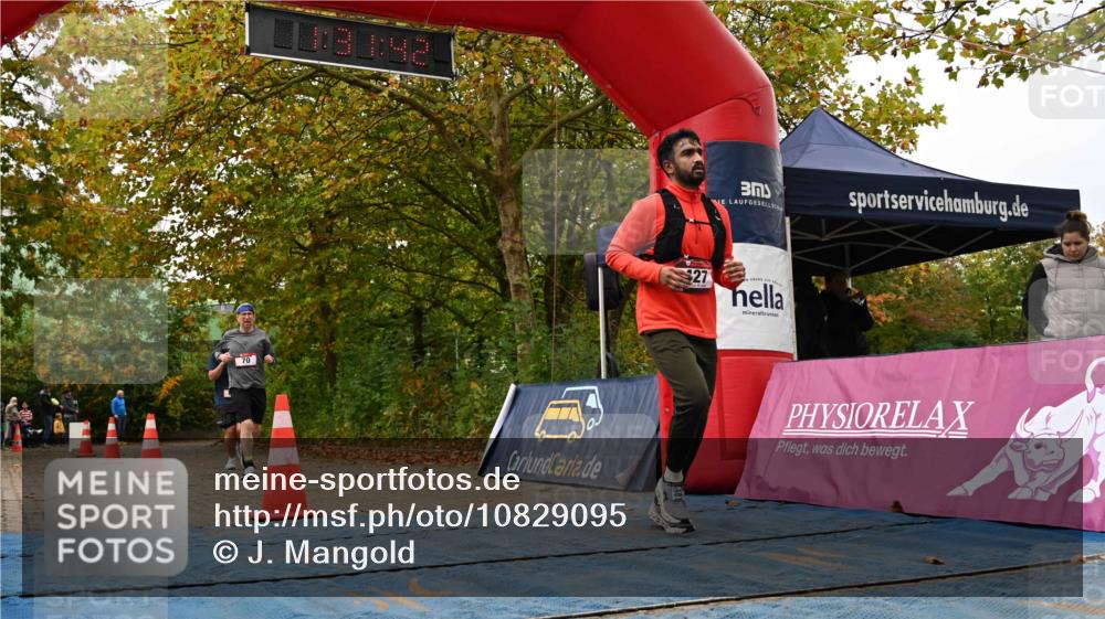 11.10.2026 - Bramfelder Halbmarathon 2026 J. Mangold http://msf.ph/oto/10829095 11.10.2026 11:01:40 Laufen 70, 114, 356, 427 meine-sportfotos.de