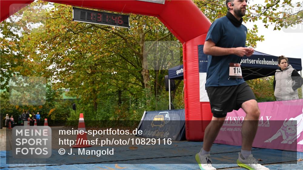 11.10.2026 - Bramfelder Halbmarathon 2026 J. Mangold http://msf.ph/oto/10829116 11.10.2026 11:01:44 Laufen 70, 114, 427 meine-sportfotos.de