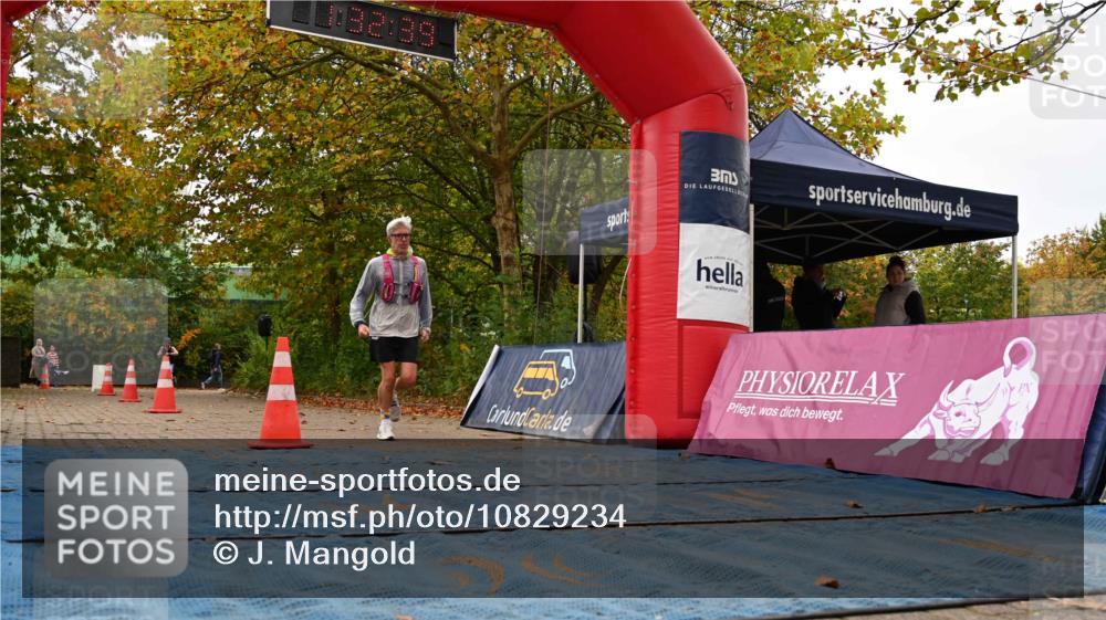 11.10.2026 - Bramfelder Halbmarathon 2026 J. Mangold http://msf.ph/oto/10829234 11.10.2026 11:02:37 Laufen 822 meine-sportfotos.de