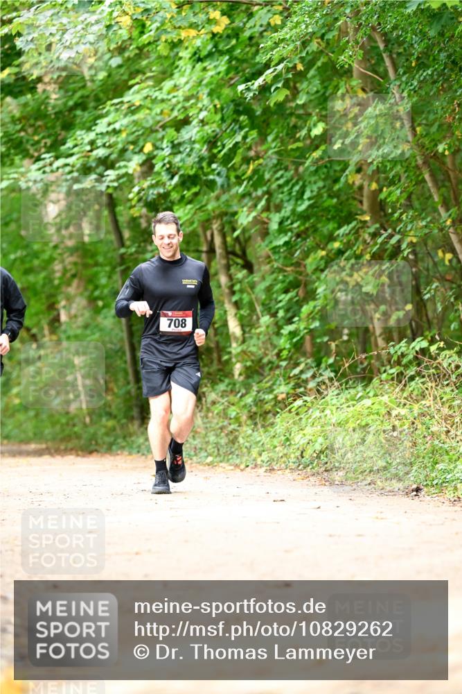 11.10.2026 - Bramfelder Halbmarathon 2026 Dr. Thomas Lammeyer http://msf.ph/oto/10829262 11.10.2026 11:09:14 Laufen 708 meine-sportfotos.de