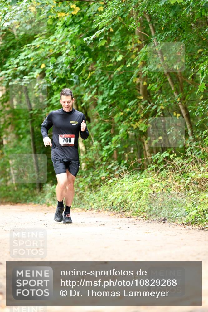 11.10.2026 - Bramfelder Halbmarathon 2026 Dr. Thomas Lammeyer http://msf.ph/oto/10829268 11.10.2026 11:09:14 Laufen 708 meine-sportfotos.de