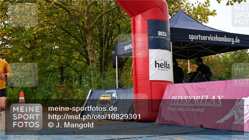 11.10.2026 - Bramfelder Halbmarathon 2026 J. Mangold http://msf.ph/oto/10829301 11.10.2026 11:03:36 Laufen 104, 164, 382 meine-sportfotos.de