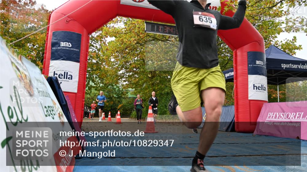 11.10.2026 - Bramfelder Halbmarathon 2026 J. Mangold http://msf.ph/oto/10829347 11.10.2026 11:04:28 Laufen 271, 371, 392, 428, 576, 635 meine-sportfotos.de