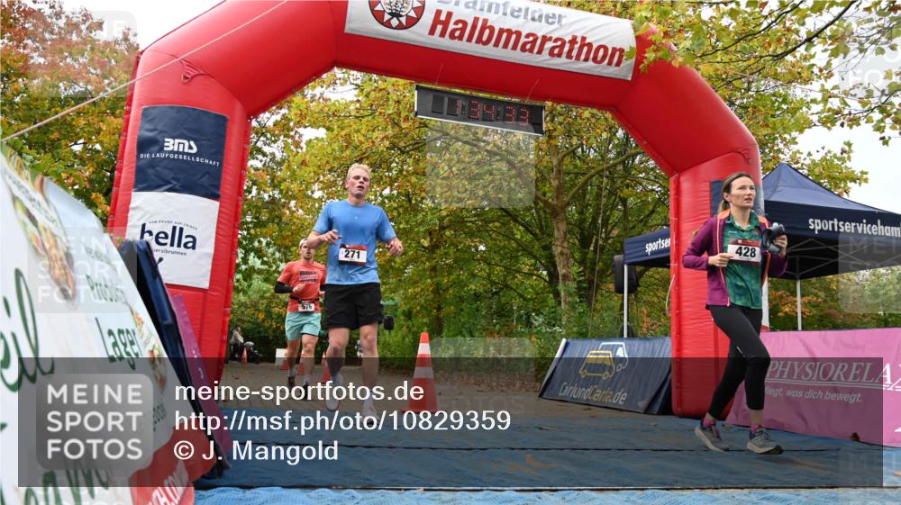 11.10.2026 - Bramfelder Halbmarathon 2026 J. Mangold http://msf.ph/oto/10829359 11.10.2026 11:04:32 Laufen 271, 371, 392, 428, 576, 635 meine-sportfotos.de