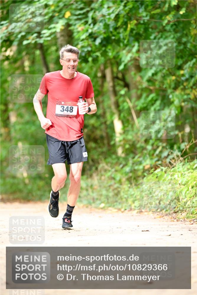 11.10.2026 - Bramfelder Halbmarathon 2026 Dr. Thomas Lammeyer http://msf.ph/oto/10829366 11.10.2026 11:09:59 Laufen 348 meine-sportfotos.de