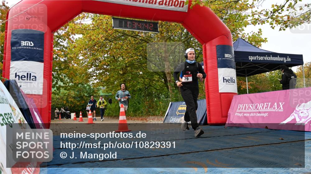 11.10.2026 - Bramfelder Halbmarathon 2026 J. Mangold http://msf.ph/oto/10829391 11.10.2026 11:04:41 Laufen 69, 79, 195, 467, 473 meine-sportfotos.de
