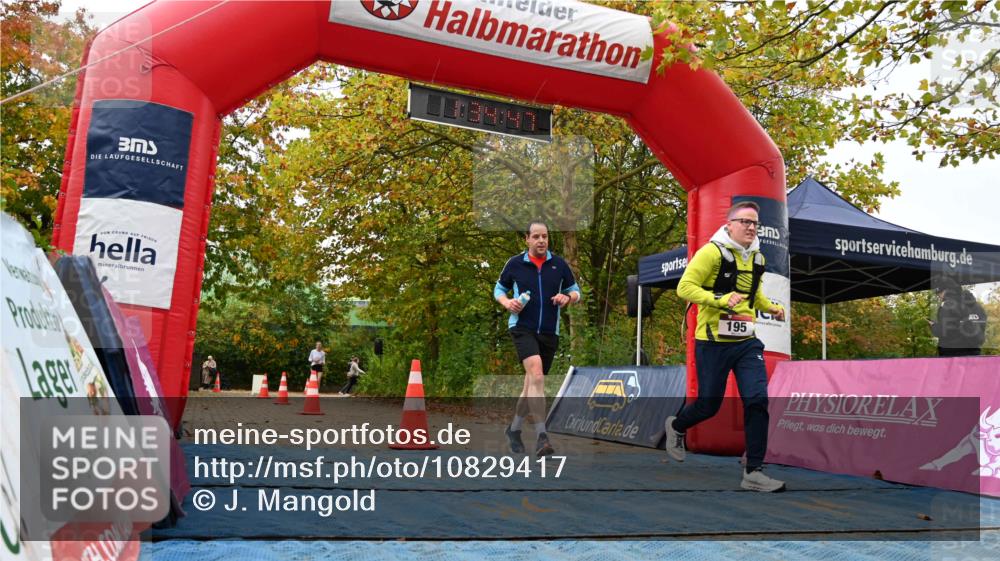 11.10.2026 - Bramfelder Halbmarathon 2026 J. Mangold http://msf.ph/oto/10829417 11.10.2026 11:04:46 Laufen 195, 467, 473 meine-sportfotos.de