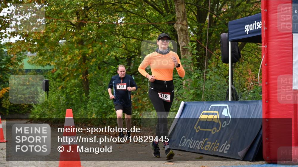 11.10.2026 - Bramfelder Halbmarathon 2026 J. Mangold http://msf.ph/oto/10829445 11.10.2026 11:05:13 Laufen 193, 218, 222 meine-sportfotos.de