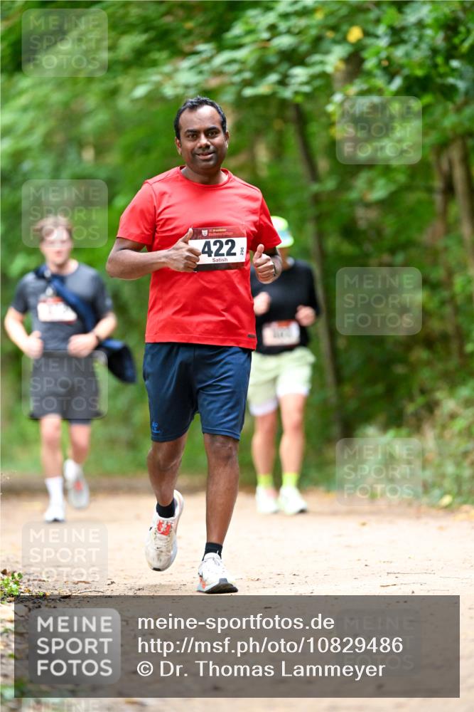 11.10.2026 - Bramfelder Halbmarathon 2026 Dr. Thomas Lammeyer http://msf.ph/oto/10829486 11.10.2026 11:10:36 Laufen 35, 422 meine-sportfotos.de
