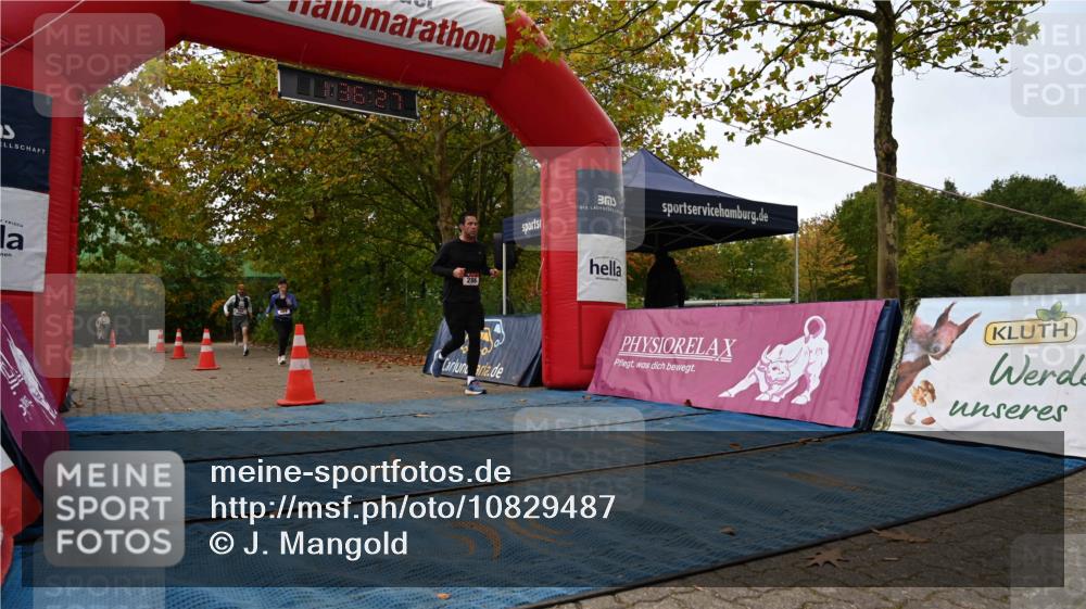11.10.2026 - Bramfelder Halbmarathon 2026 J. Mangold http://msf.ph/oto/10829487 11.10.2026 11:06:26 Laufen 286, 489, 606 meine-sportfotos.de