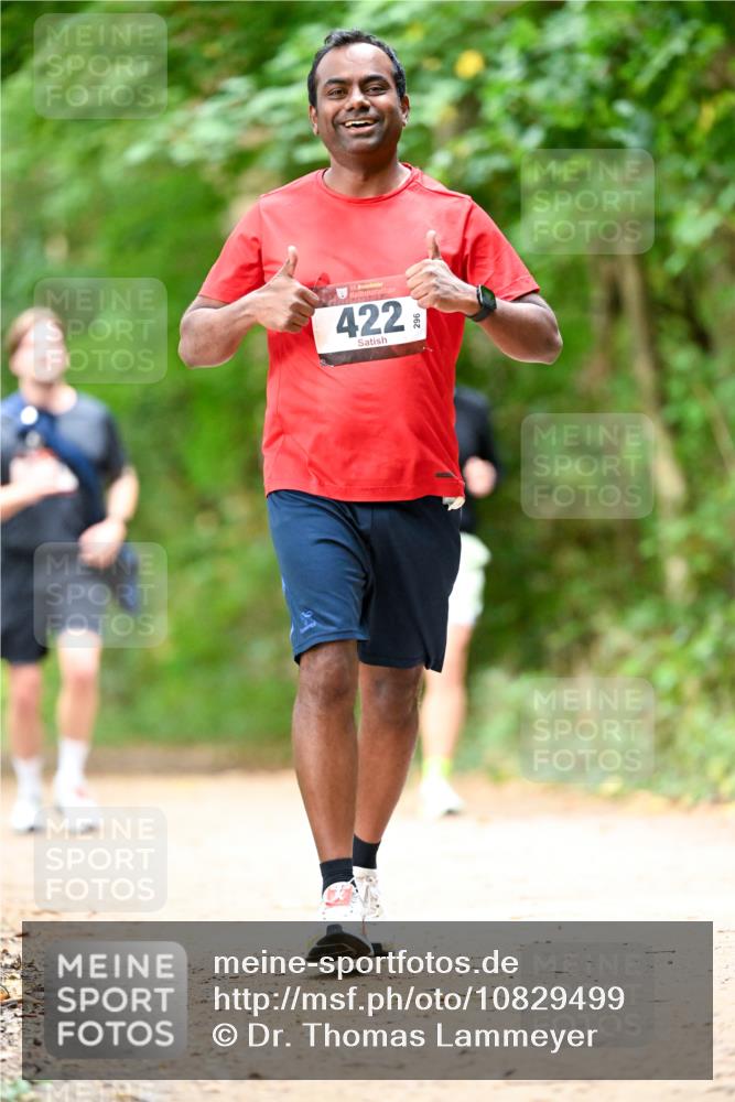 11.10.2026 - Bramfelder Halbmarathon 2026 Dr. Thomas Lammeyer http://msf.ph/oto/10829499 11.10.2026 11:10:37 Laufen 422 meine-sportfotos.de