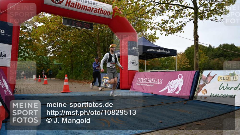 11.10.2026 - Bramfelder Halbmarathon 2026 J. Mangold http://msf.ph/oto/10829513 11.10.2026 11:06:28 Laufen 286, 489, 606 meine-sportfotos.de