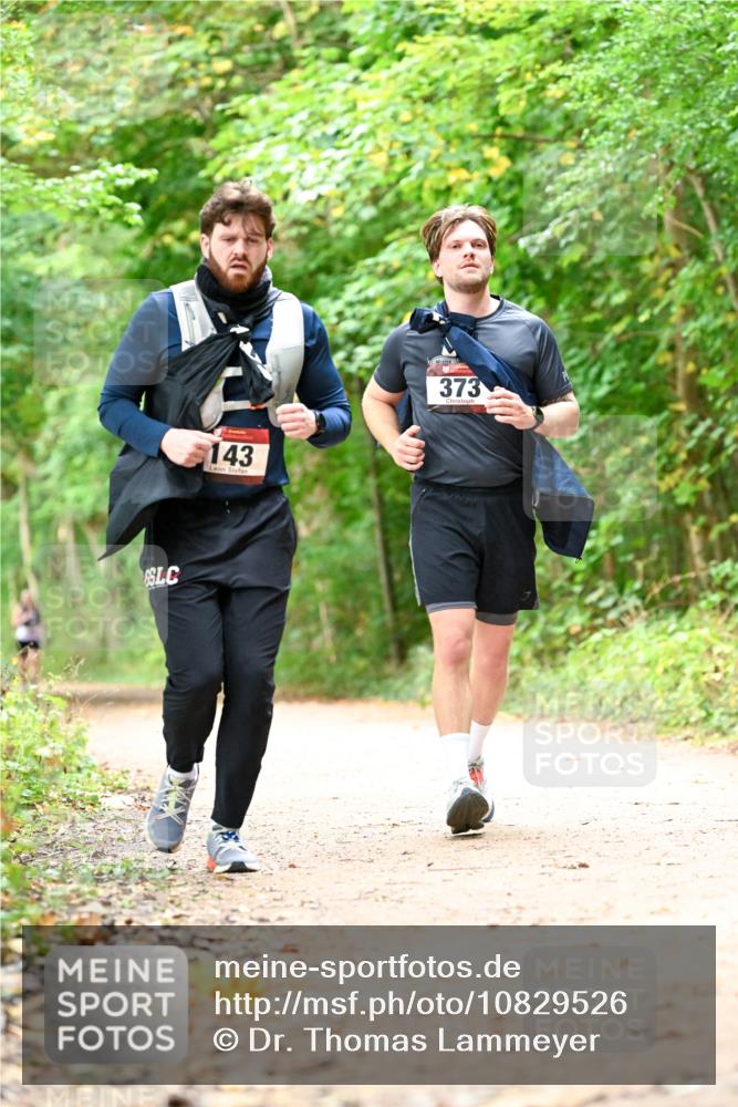 11.10.2026 - Bramfelder Halbmarathon 2026 Dr. Thomas Lammeyer http://msf.ph/oto/10829526 11.10.2026 11:10:42 Laufen 143, 373 meine-sportfotos.de