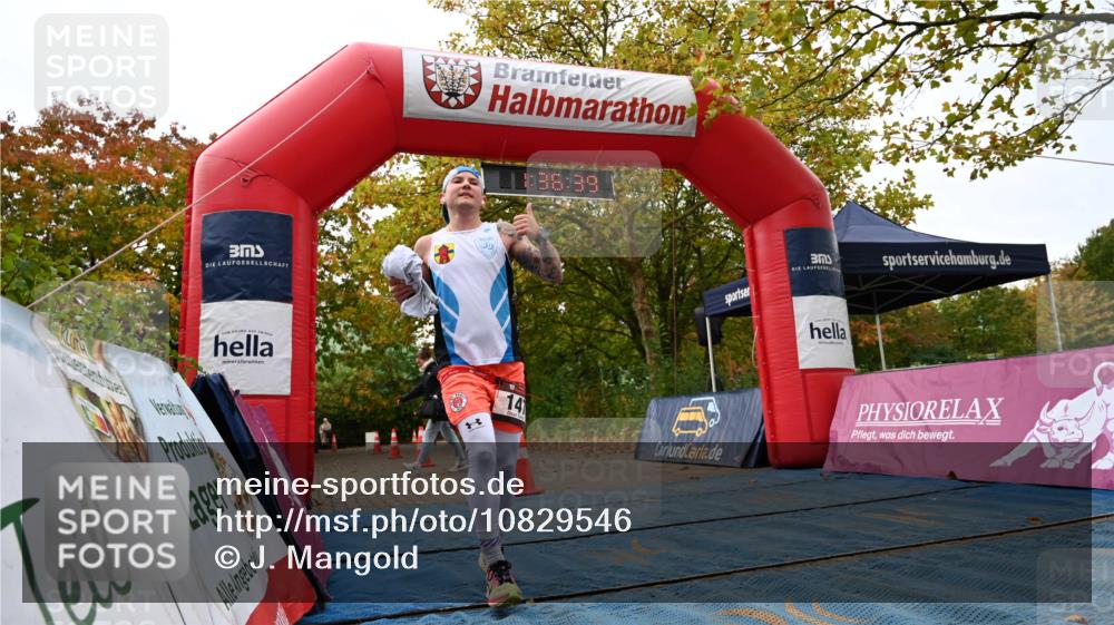 11.10.2026 - Bramfelder Halbmarathon 2026 J. Mangold http://msf.ph/oto/10829546 11.10.2026 11:06:37 Laufen 98, 147, 495 meine-sportfotos.de