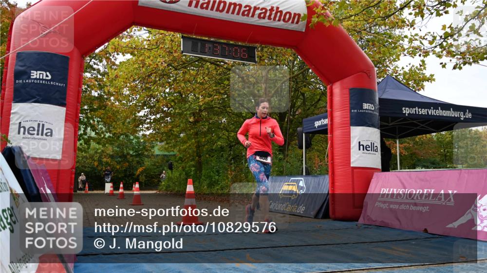 11.10.2026 - Bramfelder Halbmarathon 2026 J. Mangold http://msf.ph/oto/10829576 11.10.2026 11:07:05 Laufen 808 meine-sportfotos.de