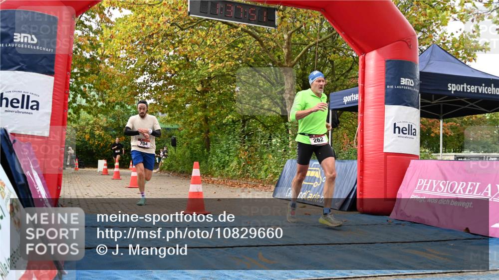 11.10.2026 - Bramfelder Halbmarathon 2026 J. Mangold http://msf.ph/oto/10829660 11.10.2026 11:07:49 Laufen 33, 262, 704, 814, 815 meine-sportfotos.de