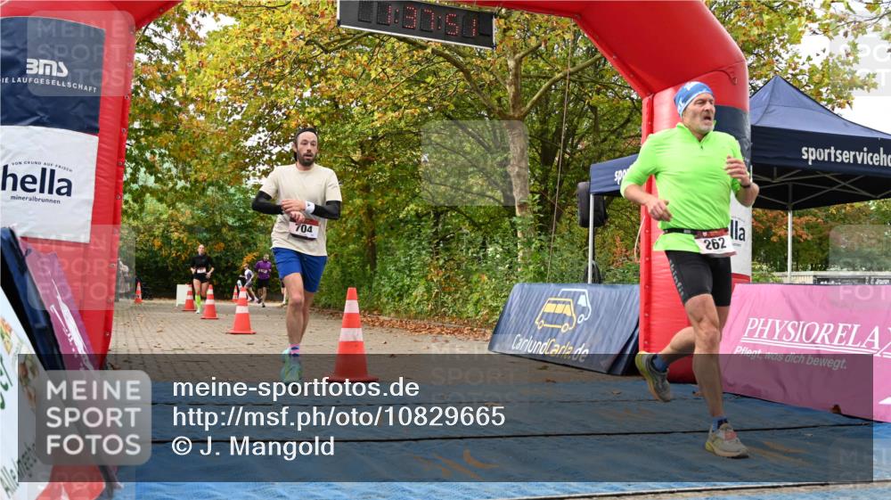 11.10.2026 - Bramfelder Halbmarathon 2026 J. Mangold http://msf.ph/oto/10829665 11.10.2026 11:07:50 Laufen 33, 262, 704, 814, 815 meine-sportfotos.de
