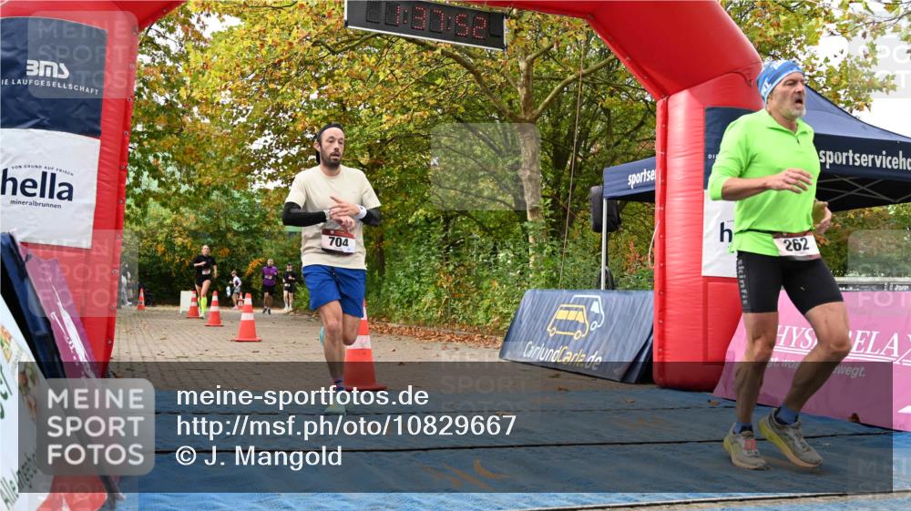 11.10.2026 - Bramfelder Halbmarathon 2026 J. Mangold http://msf.ph/oto/10829667 11.10.2026 11:07:50 Laufen 33, 262, 704, 814, 815 meine-sportfotos.de