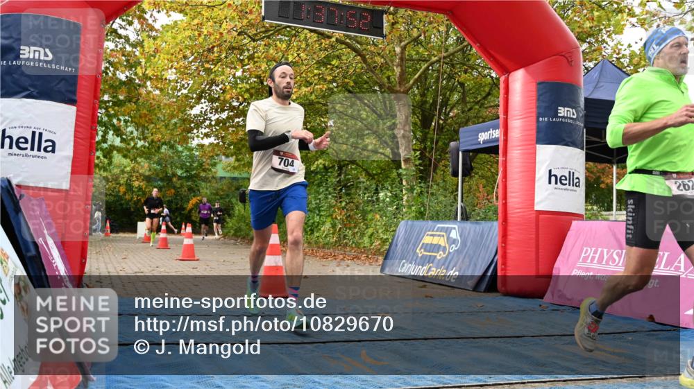 11.10.2026 - Bramfelder Halbmarathon 2026 J. Mangold http://msf.ph/oto/10829670 11.10.2026 11:07:50 Laufen 33, 262, 704, 814, 815 meine-sportfotos.de