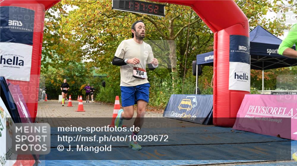 11.10.2026 - Bramfelder Halbmarathon 2026 J. Mangold http://msf.ph/oto/10829672 11.10.2026 11:07:51 Laufen 33, 262, 704, 814, 815 meine-sportfotos.de