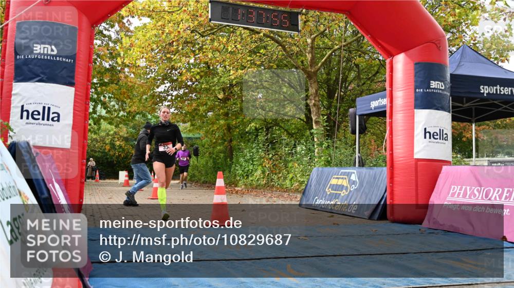 11.10.2026 - Bramfelder Halbmarathon 2026 J. Mangold http://msf.ph/oto/10829687 11.10.2026 11:07:53 Laufen 33, 262, 565, 704, 815 meine-sportfotos.de