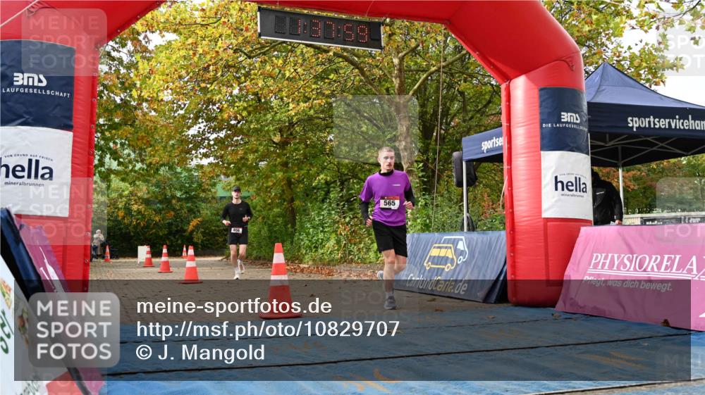 11.10.2026 - Bramfelder Halbmarathon 2026 J. Mangold http://msf.ph/oto/10829707 11.10.2026 11:07:58 Laufen 33, 565, 656 meine-sportfotos.de
