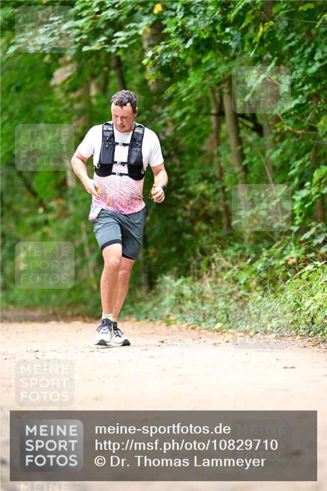11.10.2026 - Bramfelder Halbmarathon 2026 Dr. Thomas Lammeyer http://msf.ph/oto/10829710 11.10.2026 11:11:25 Laufen  meine-sportfotos.de