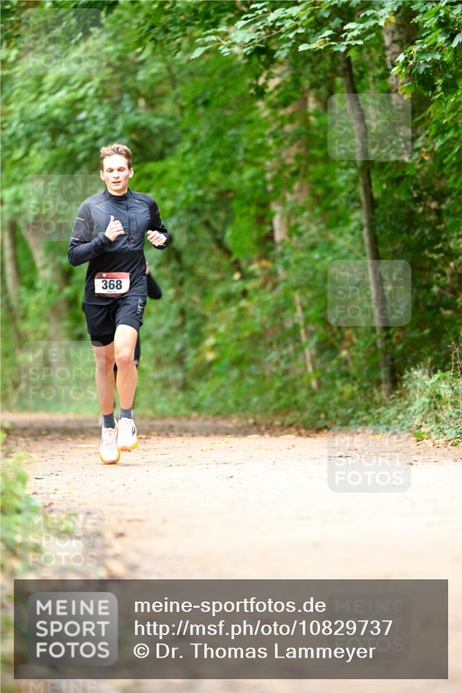 11.10.2026 - Bramfelder Halbmarathon 2026 Dr. Thomas Lammeyer http://msf.ph/oto/10829737 11.10.2026 11:11:31 Laufen 368 meine-sportfotos.de