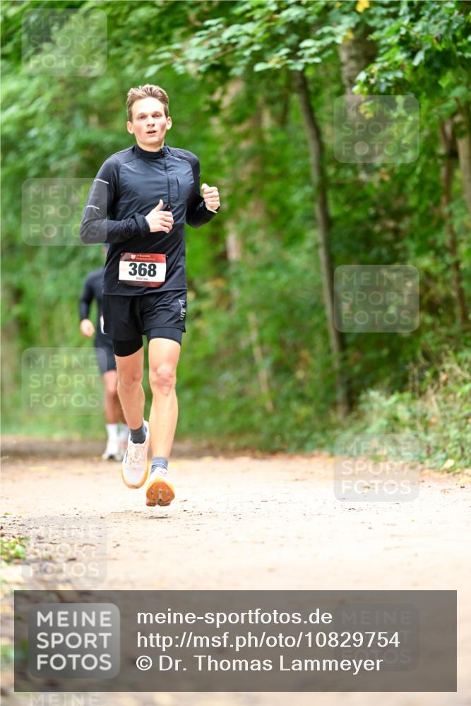 11.10.2026 - Bramfelder Halbmarathon 2026 Dr. Thomas Lammeyer http://msf.ph/oto/10829754 11.10.2026 11:11:32 Laufen 368 meine-sportfotos.de