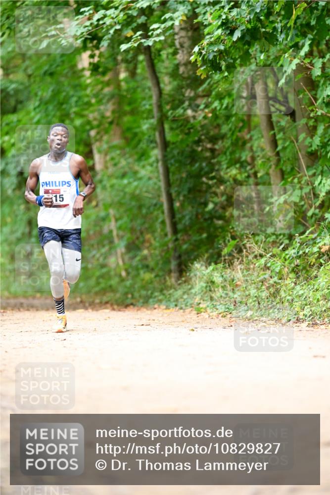 11.10.2026 - Bramfelder Halbmarathon 2026 Dr. Thomas Lammeyer http://msf.ph/oto/10829827 11.10.2026 11:11:43 Laufen 15, 101 meine-sportfotos.de
