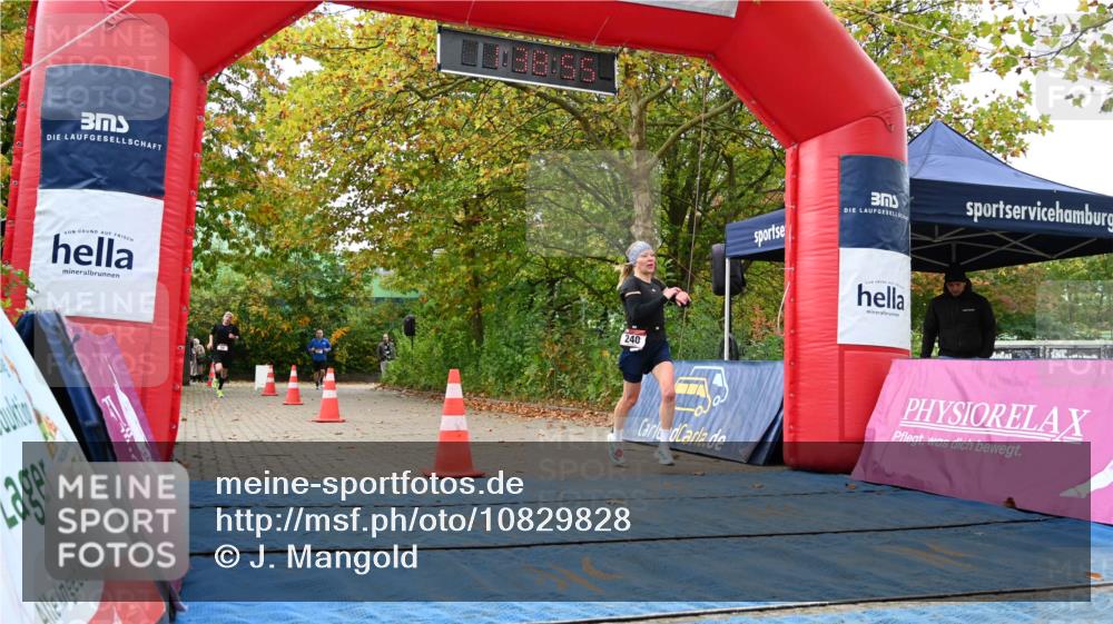 11.10.2026 - Bramfelder Halbmarathon 2026 J. Mangold http://msf.ph/oto/10829828 11.10.2026 11:08:54 Laufen 54, 240 meine-sportfotos.de