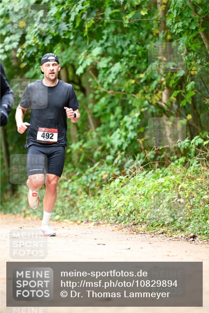 11.10.2026 - Bramfelder Halbmarathon 2026 Dr. Thomas Lammeyer http://msf.ph/oto/10829894 11.10.2026 11:11:56 Laufen 492 meine-sportfotos.de