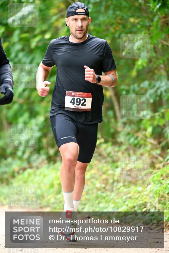 11.10.2026 - Bramfelder Halbmarathon 2026 Dr. Thomas Lammeyer http://msf.ph/oto/10829917 11.10.2026 11:11:57 Laufen 35, 492 meine-sportfotos.de