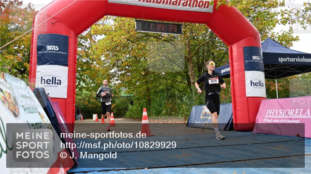 11.10.2026 - Bramfelder Halbmarathon 2026 J. Mangold http://msf.ph/oto/10829929 11.10.2026 11:09:37 Laufen 274, 730 meine-sportfotos.de