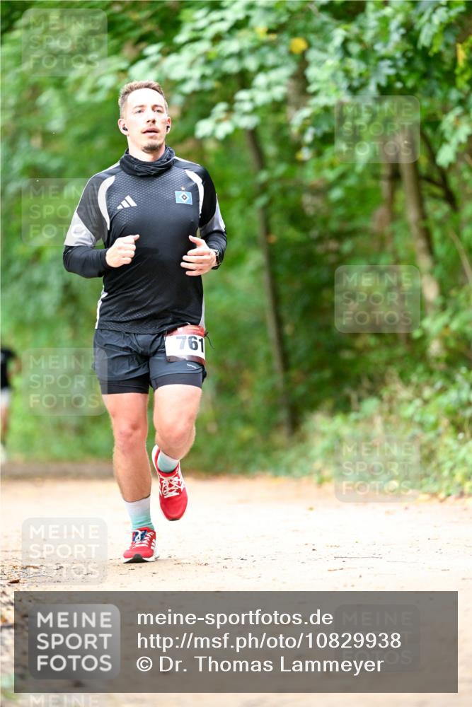 11.10.2026 - Bramfelder Halbmarathon 2026 Dr. Thomas Lammeyer http://msf.ph/oto/10829938 11.10.2026 11:12:00 Laufen 761 meine-sportfotos.de