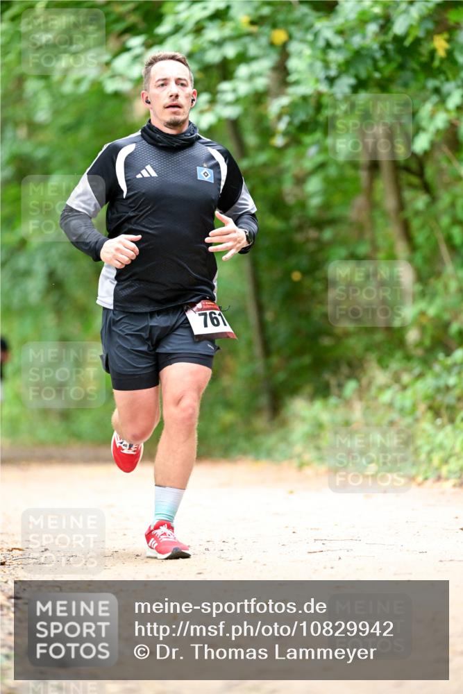 11.10.2026 - Bramfelder Halbmarathon 2026 Dr. Thomas Lammeyer http://msf.ph/oto/10829942 11.10.2026 11:12:01 Laufen 761 meine-sportfotos.de