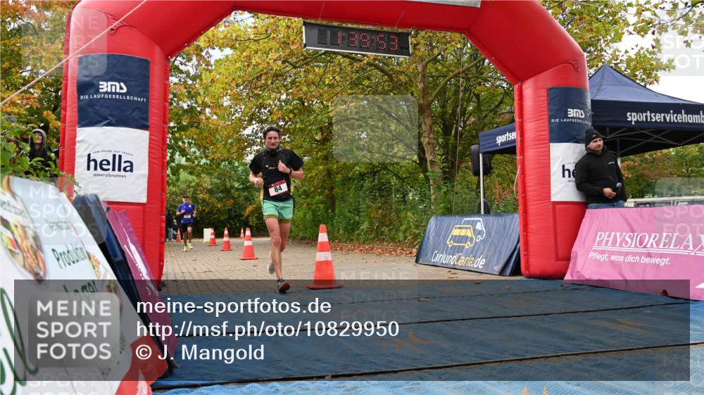 11.10.2026 - Bramfelder Halbmarathon 2026 J. Mangold http://msf.ph/oto/10829950 11.10.2026 11:09:51 Laufen 17, 84 meine-sportfotos.de