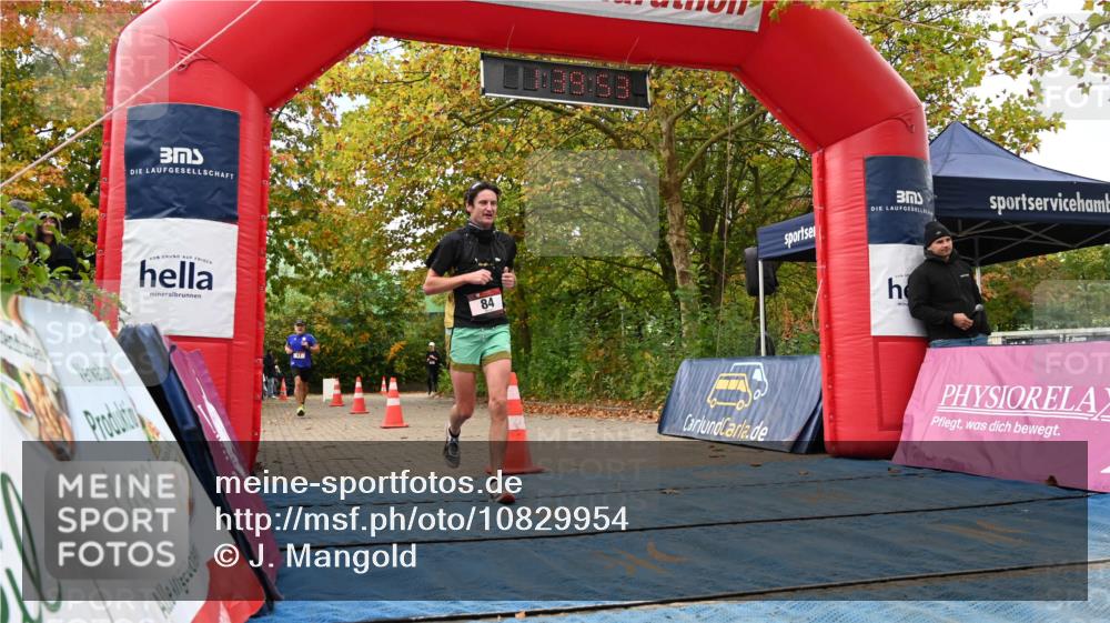 11.10.2026 - Bramfelder Halbmarathon 2026 J. Mangold http://msf.ph/oto/10829954 11.10.2026 11:09:52 Laufen 17, 84 meine-sportfotos.de