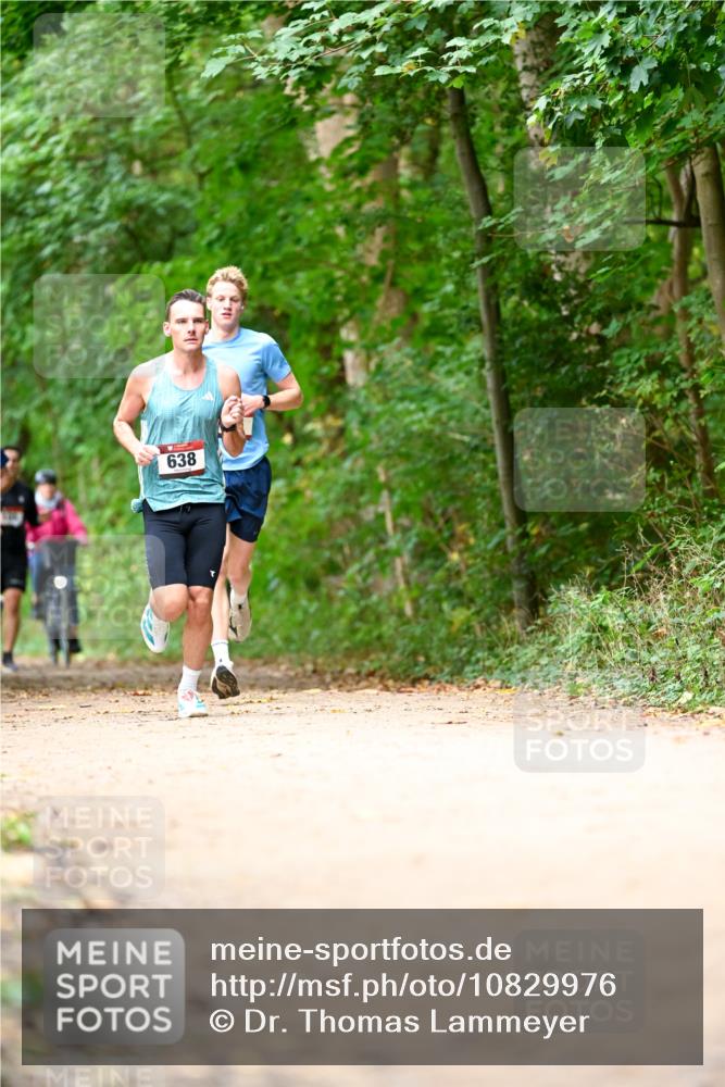 11.10.2026 - Bramfelder Halbmarathon 2026 Dr. Thomas Lammeyer http://msf.ph/oto/10829976 11.10.2026 11:12:16 Laufen 638 meine-sportfotos.de