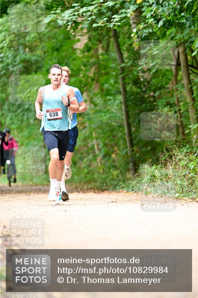 11.10.2026 - Bramfelder Halbmarathon 2026 Dr. Thomas Lammeyer http://msf.ph/oto/10829984 11.10.2026 11:12:17 Laufen 638 meine-sportfotos.de