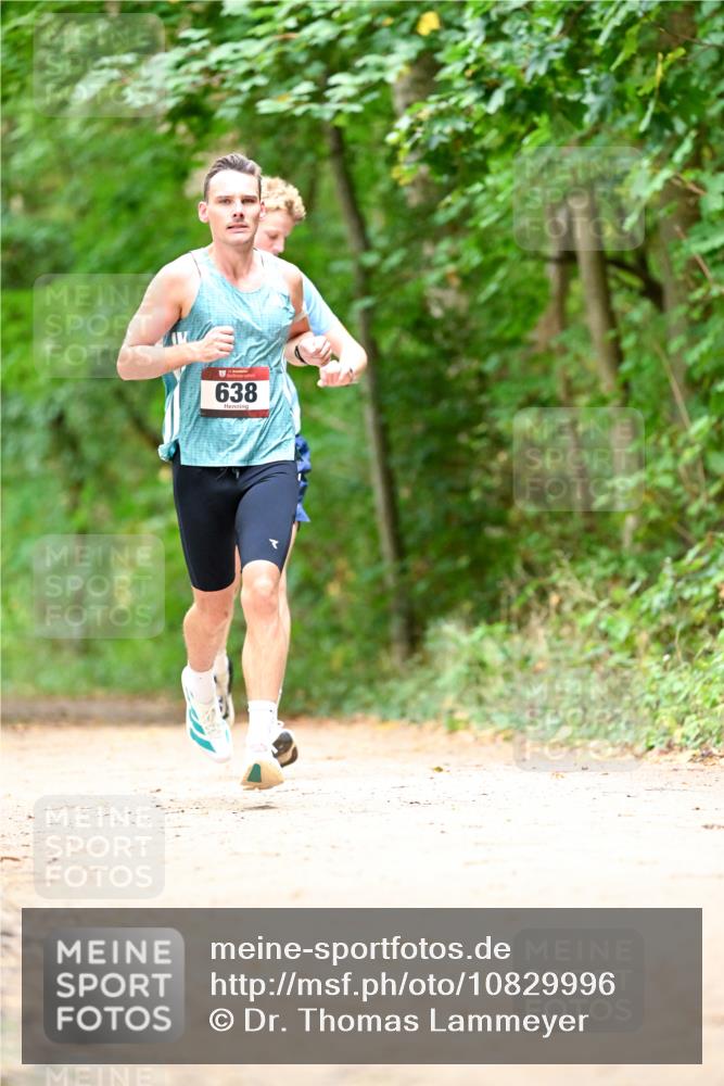 11.10.2026 - Bramfelder Halbmarathon 2026 Dr. Thomas Lammeyer http://msf.ph/oto/10829996 11.10.2026 11:12:18 Laufen 638 meine-sportfotos.de