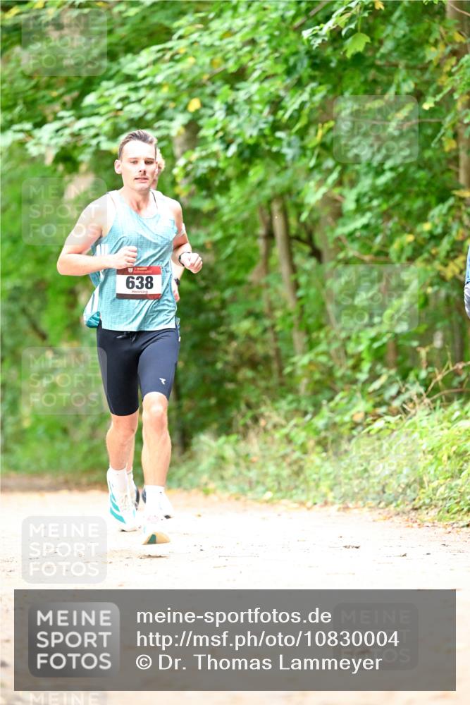 11.10.2026 - Bramfelder Halbmarathon 2026 Dr. Thomas Lammeyer http://msf.ph/oto/10830004 11.10.2026 11:12:19 Laufen 638 meine-sportfotos.de