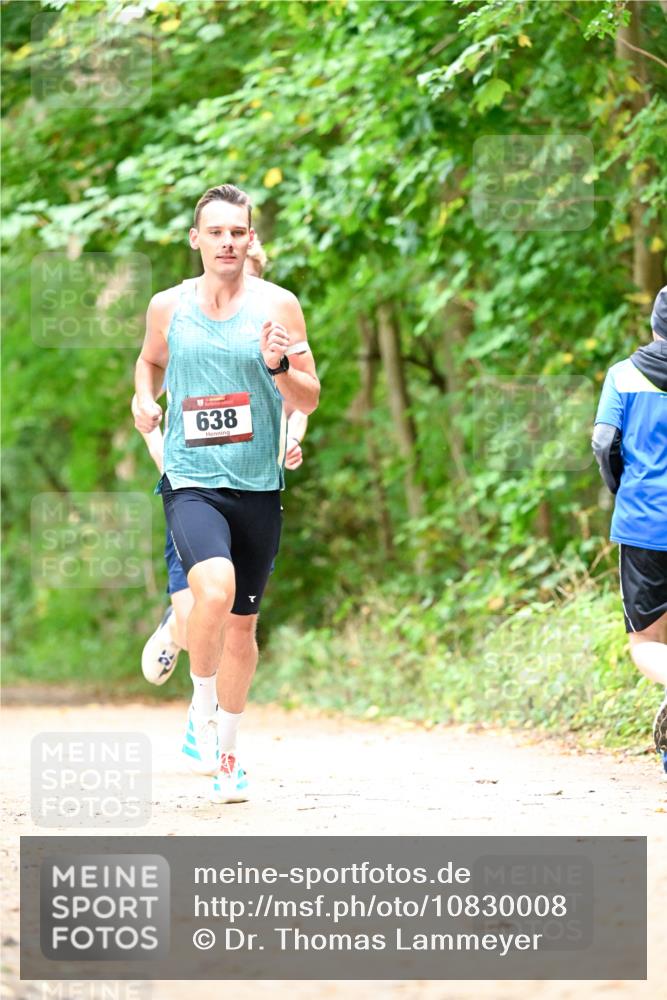 11.10.2026 - Bramfelder Halbmarathon 2026 Dr. Thomas Lammeyer http://msf.ph/oto/10830008 11.10.2026 11:12:19 Laufen 638 meine-sportfotos.de