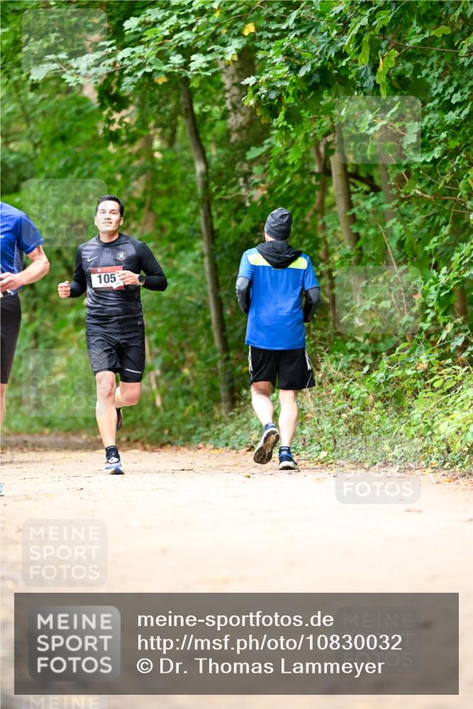 11.10.2026 - Bramfelder Halbmarathon 2026 Dr. Thomas Lammeyer http://msf.ph/oto/10830032 11.10.2026 11:12:22 Laufen 105 meine-sportfotos.de